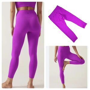 Athleta Transcend 7/8 Tight Leggings  Size Large Jazzy purple #798638